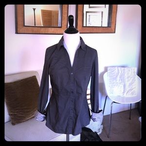 Grey Express button down. SMALL.  Pattern accents.